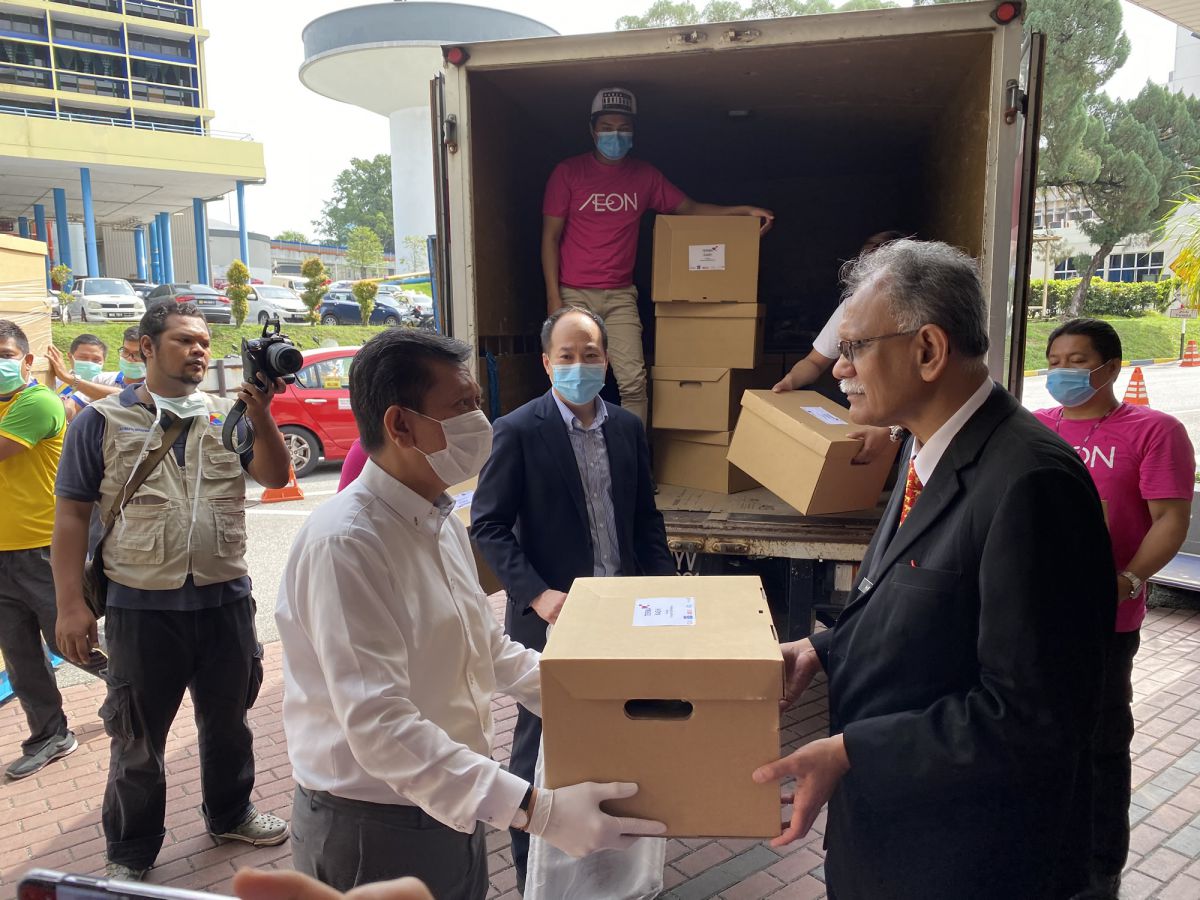 Relief for COVID-19 Frontliners 2020 - Malaysian AEON Foundation